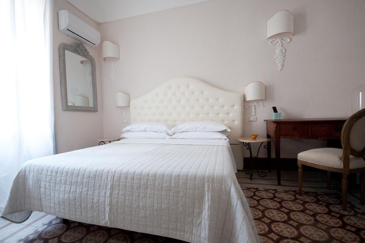 Sveva Rooms Noto Extérieur photo